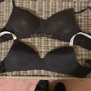 Womens Victoria secret 2 black bras new